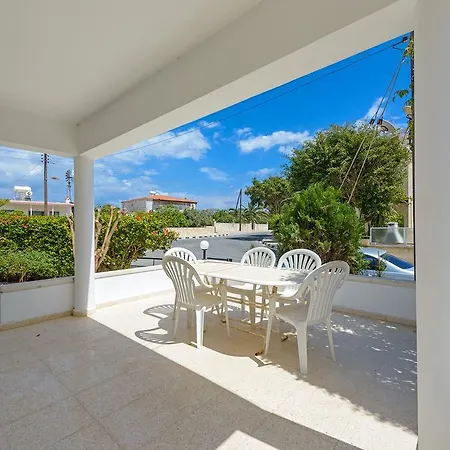 Villa Merab Center Agia Napa