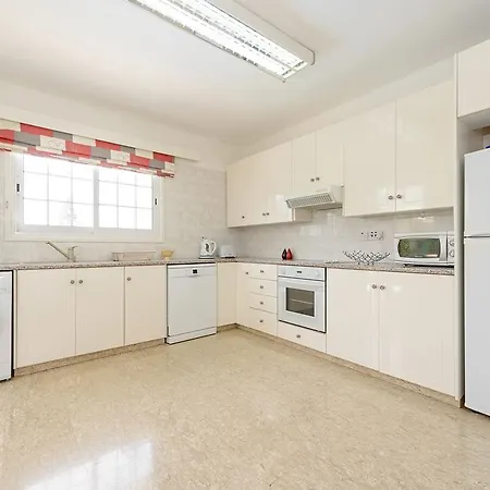 Merab Center Villa