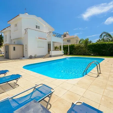 Villa Merab Center *