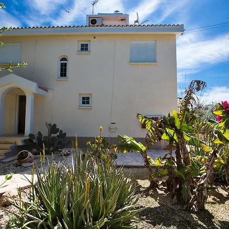 Merab Center Villa