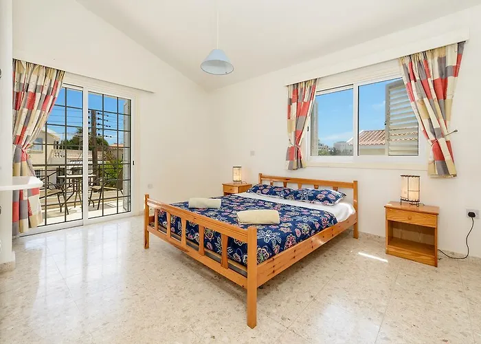 Villa Merab Center *